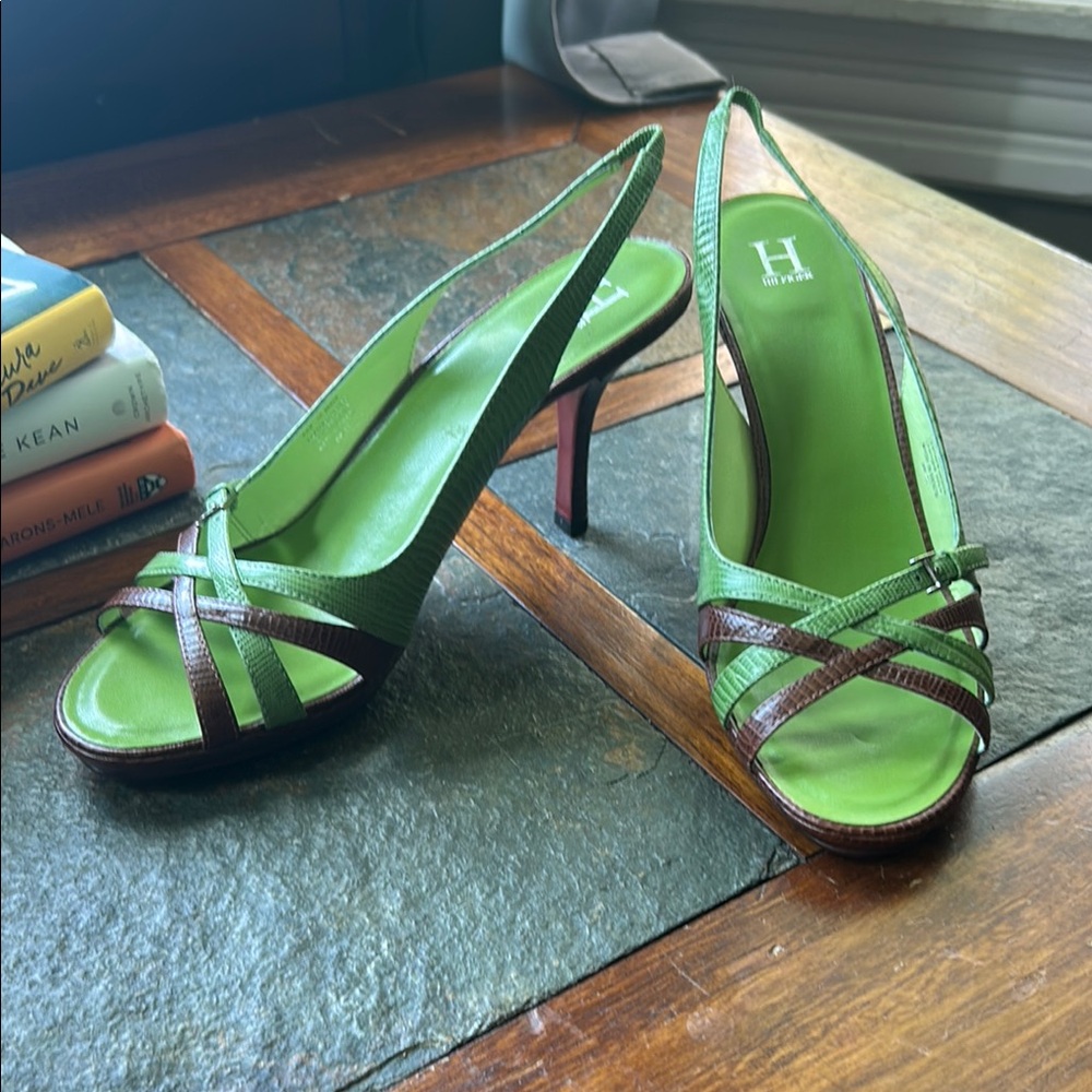 Chic Hilfiger Green and Brown Leather Heels for Stylish Occasions